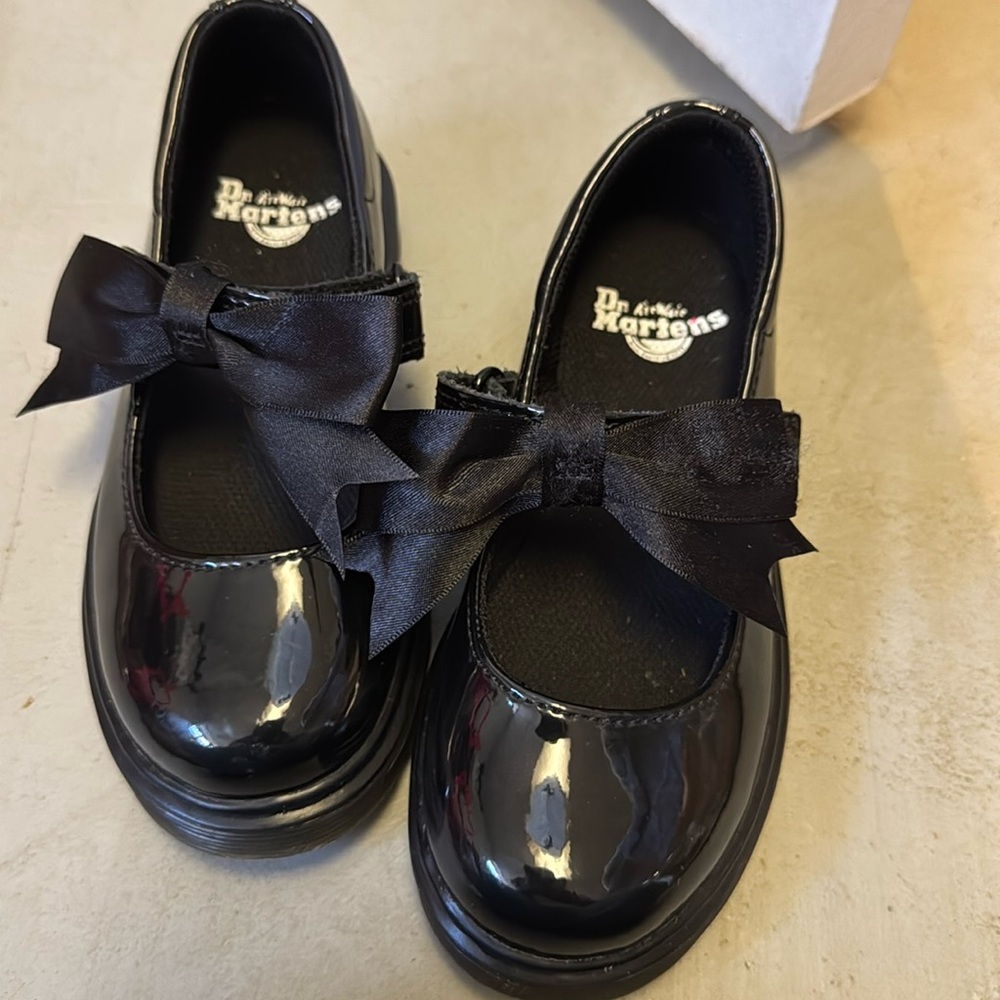 EUC Kids Doc Martens Mary Jane’s Size 10